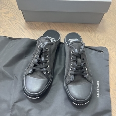 Balenciaga Sneakers